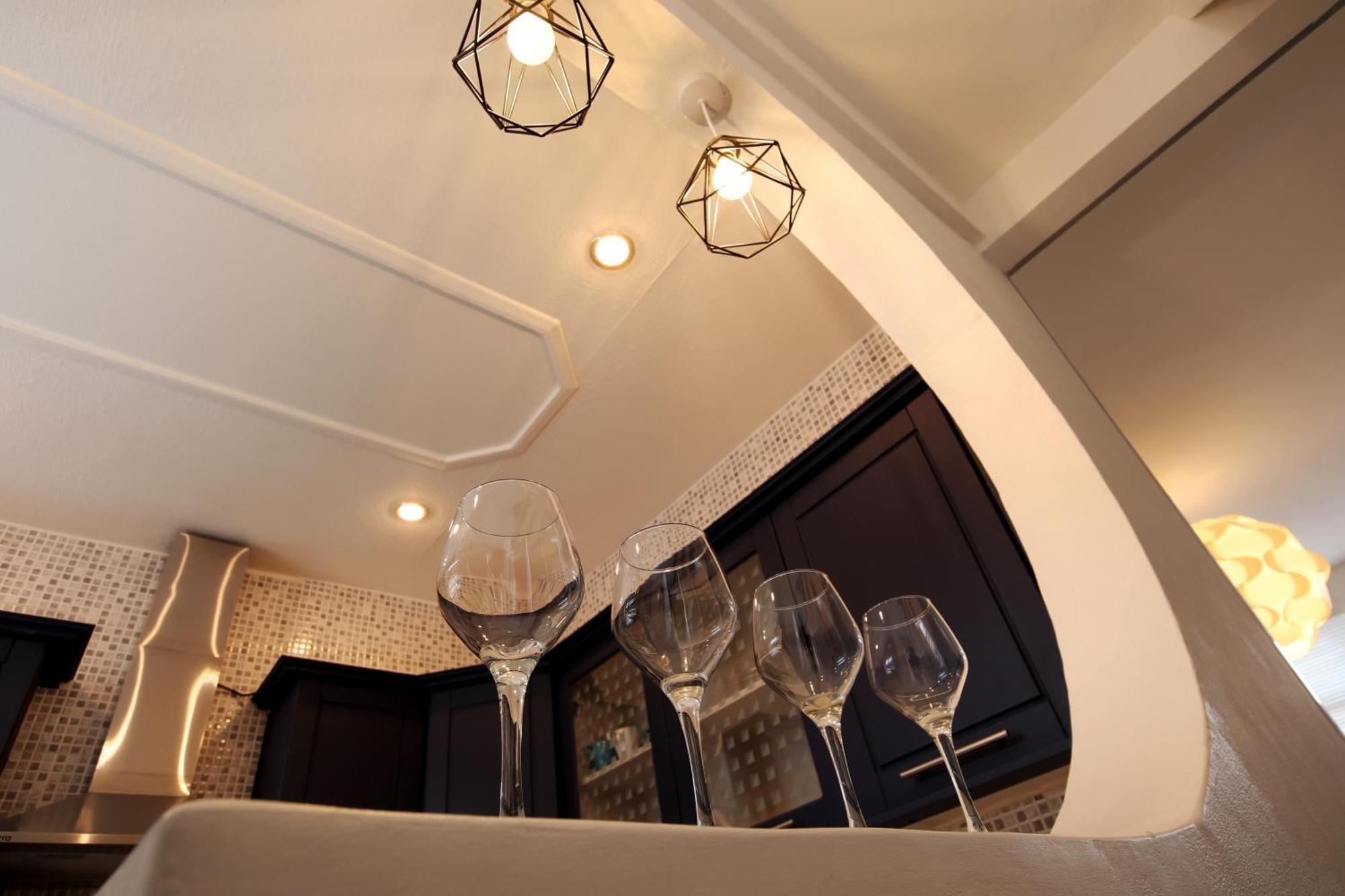 2-Bedroom, Free Parking, High Speed Wi-Fi, Swinton Manchester Ngoại thất bức ảnh